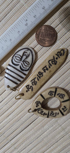 Set of 3 Tibetan buddhist carved cattle bone prayer mantra Om Mani Padme Hum buddha face Pendants spiritual amulet charms PB051D