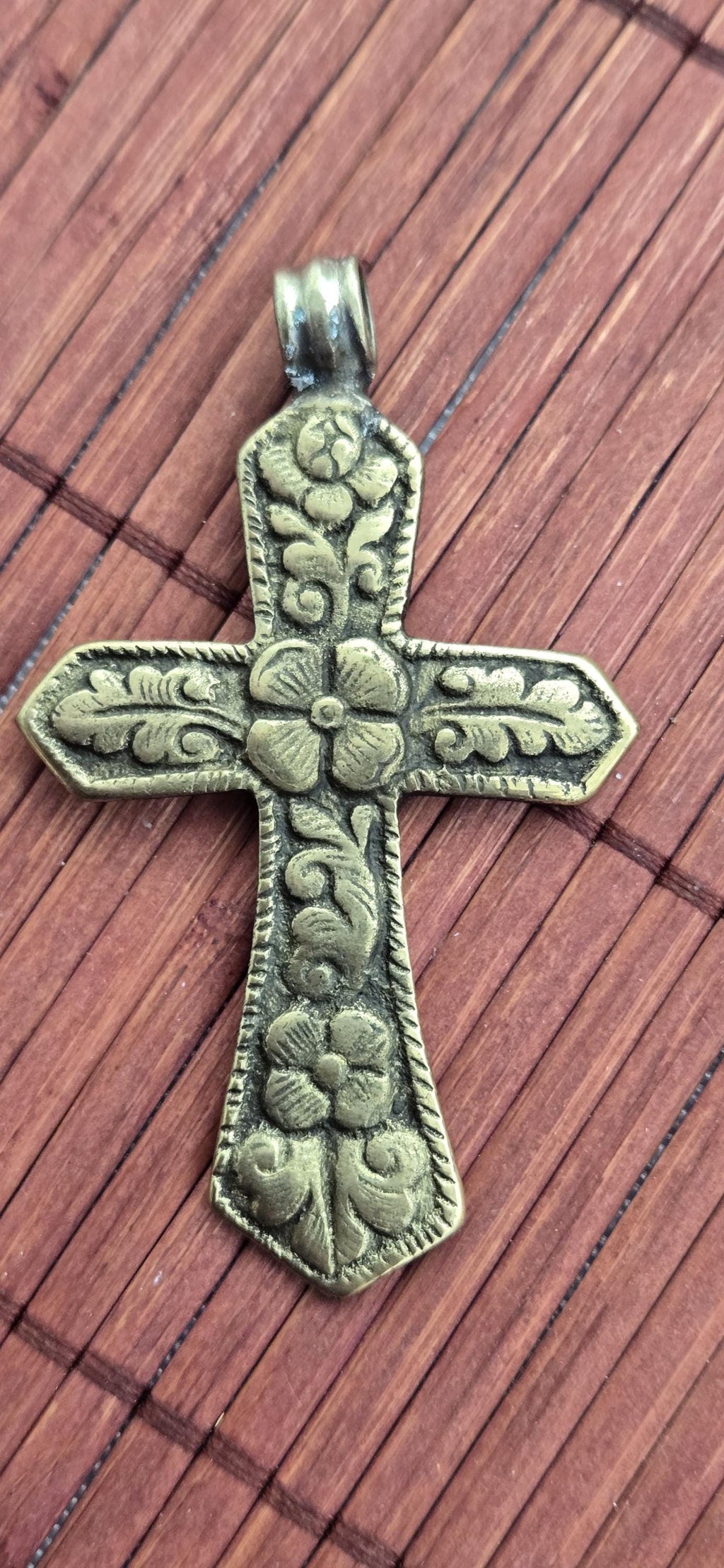 Reversible Tibetan Brass Cross Pendant – Hand-Carved Floral Design on Both Sides – Nepalese Artisan Jewelry – PM002E