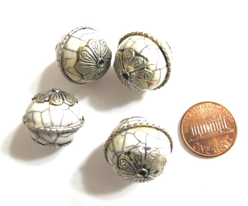 1 Bead - Tibetan bead white cream color crackle resin silver color capped floral design bead Nepal beads big bold size - BD255