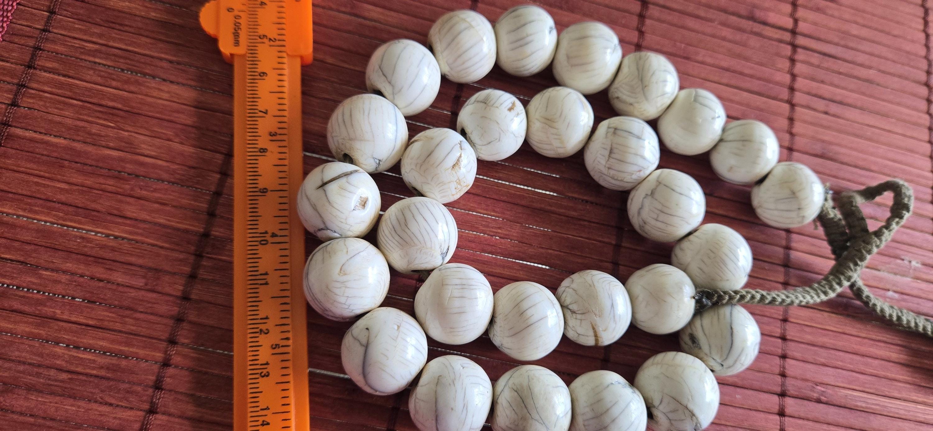 1 strand 27 -28 beads Nepal old conch shell beads tibetan naga beads full strand rustic beads round oval shape tribal shell beads STR002B