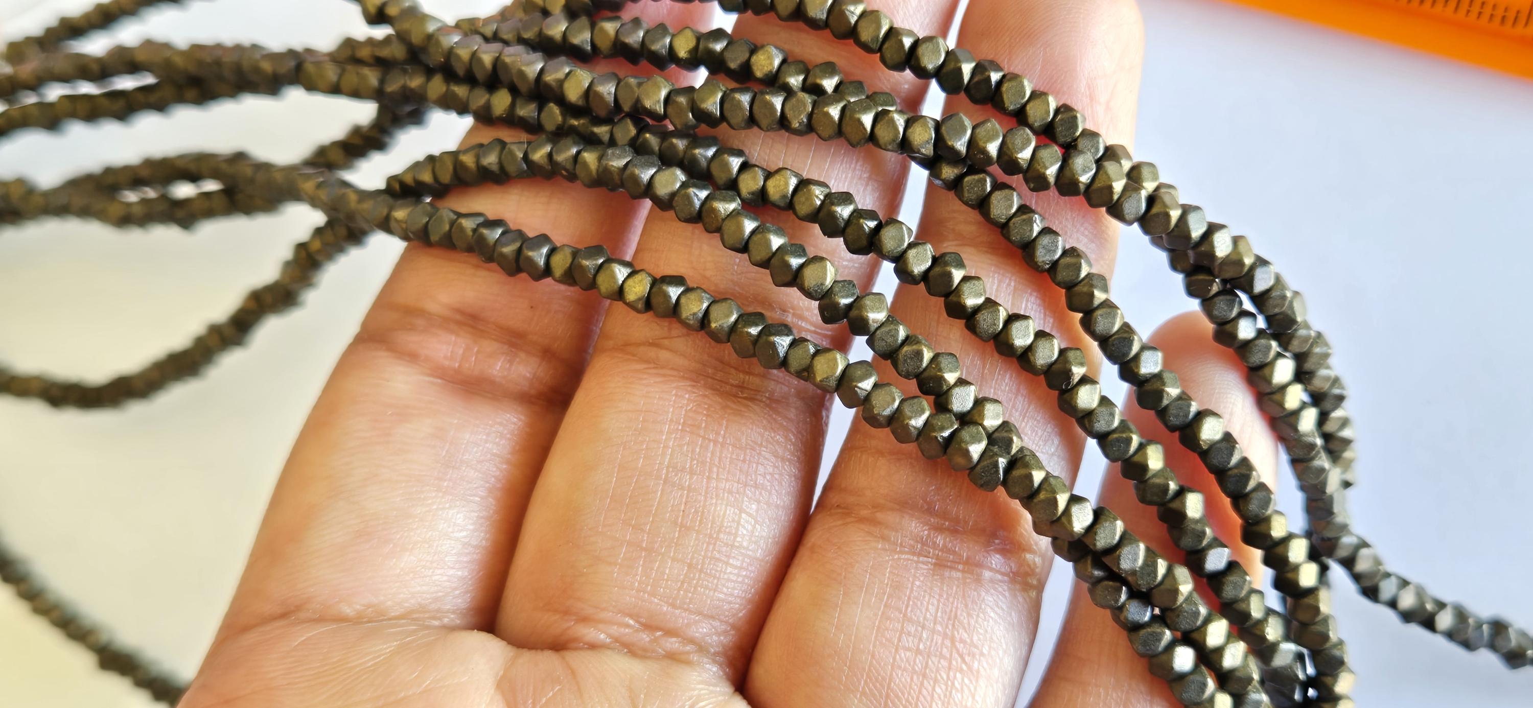 SALE - 1 Full Strand - Small size 3 mm brass tone plated cube metal beads - BD418