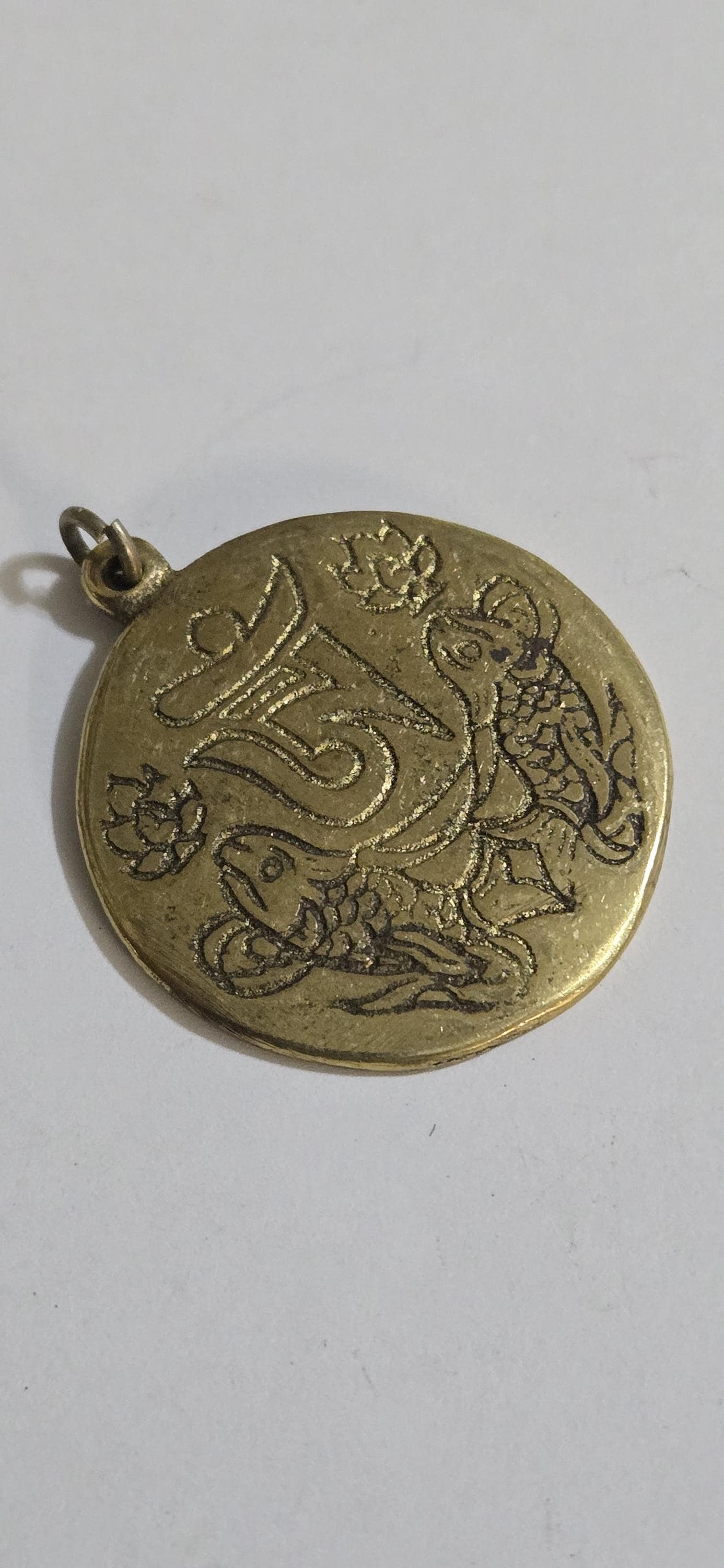 Tibetan brass om and golden fish symbol antiqued finish ashtamangala auspicious symbol Om pendant - CP011B