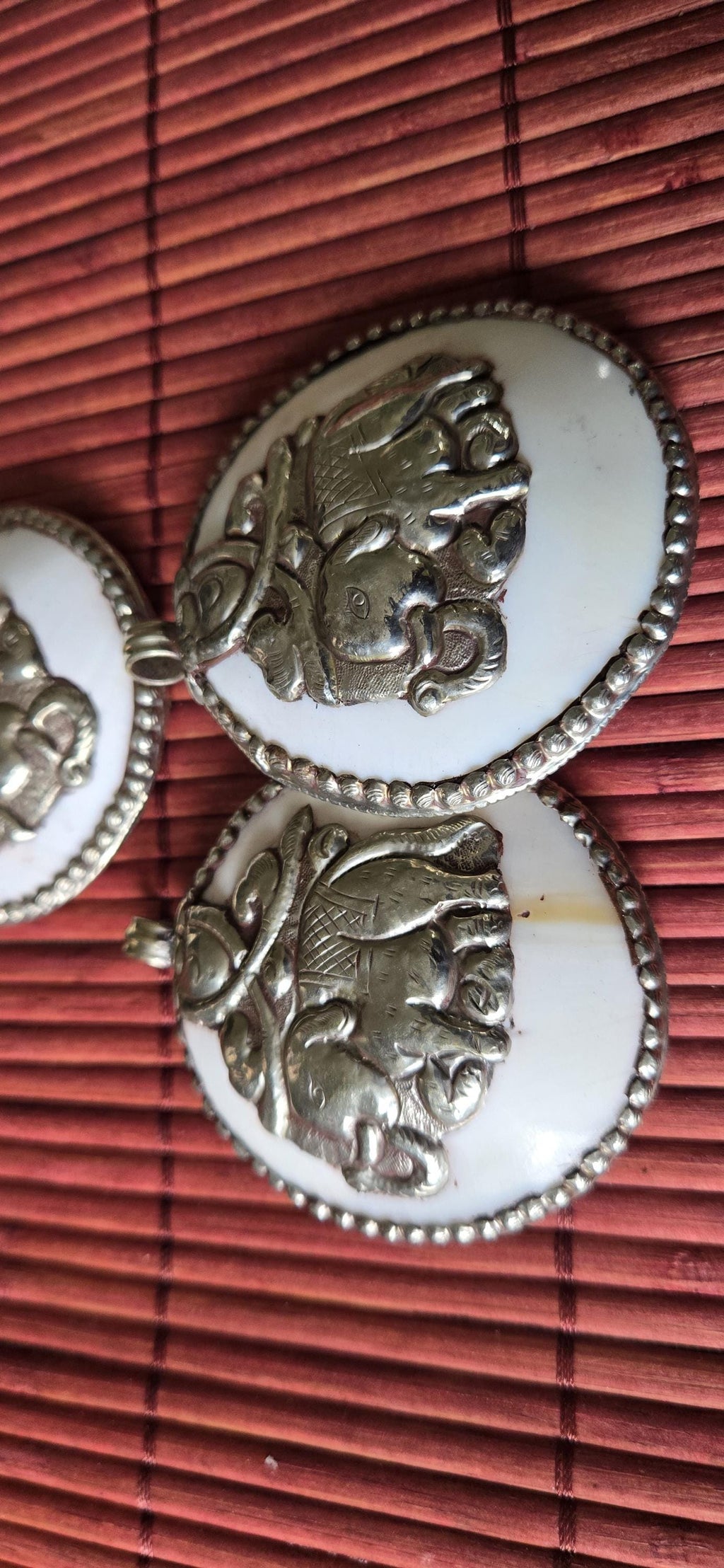 1 pendant - Large bold Tibetan Silver Repousse tribal naga conch shell pendant with elephant carving - PM490