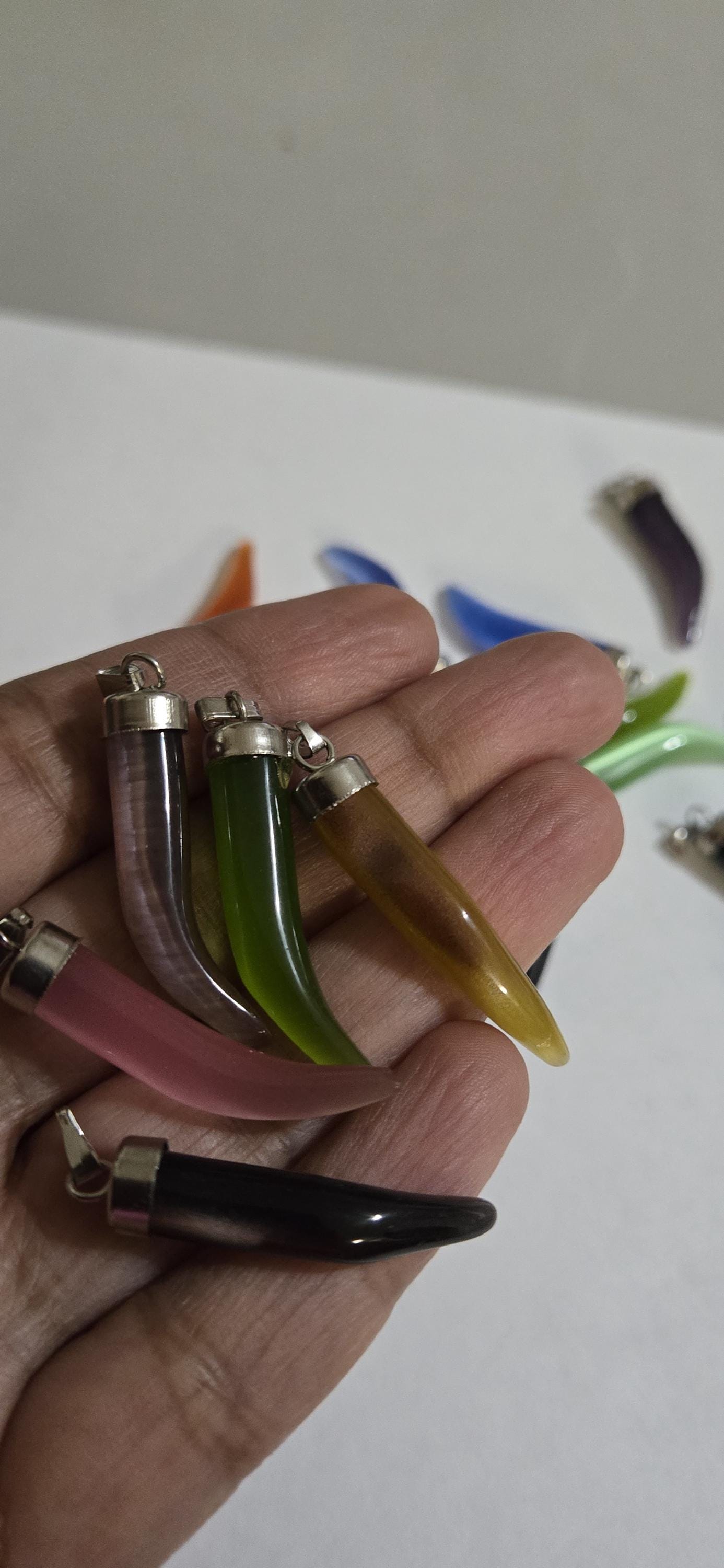 5 Pendants - Mix 5 colors cats eye glass horn pendants - PM332A