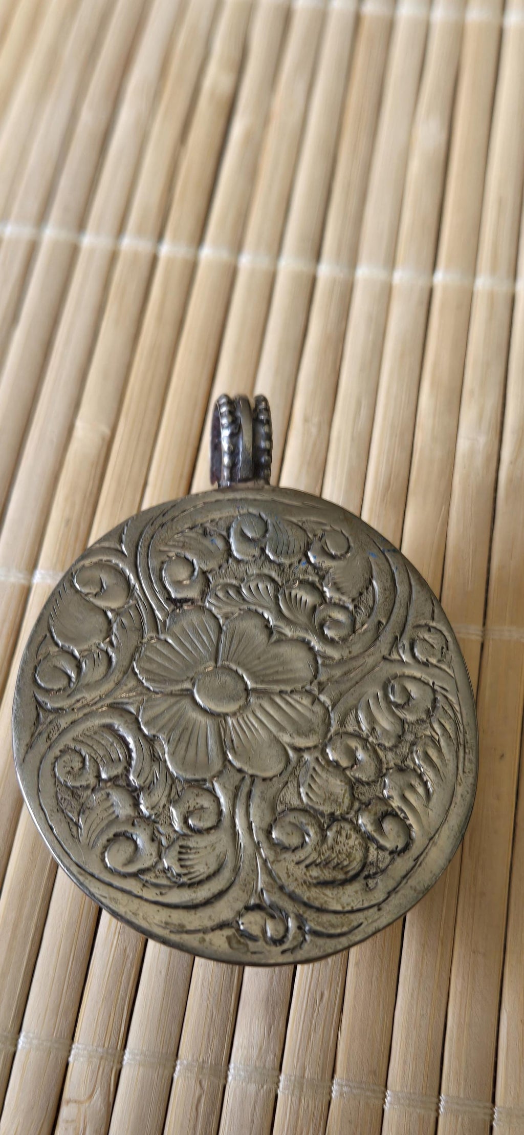Tibetan silver blue Ganesha pendant with Fish symbol on side and floral repousse on reverse - PM272K