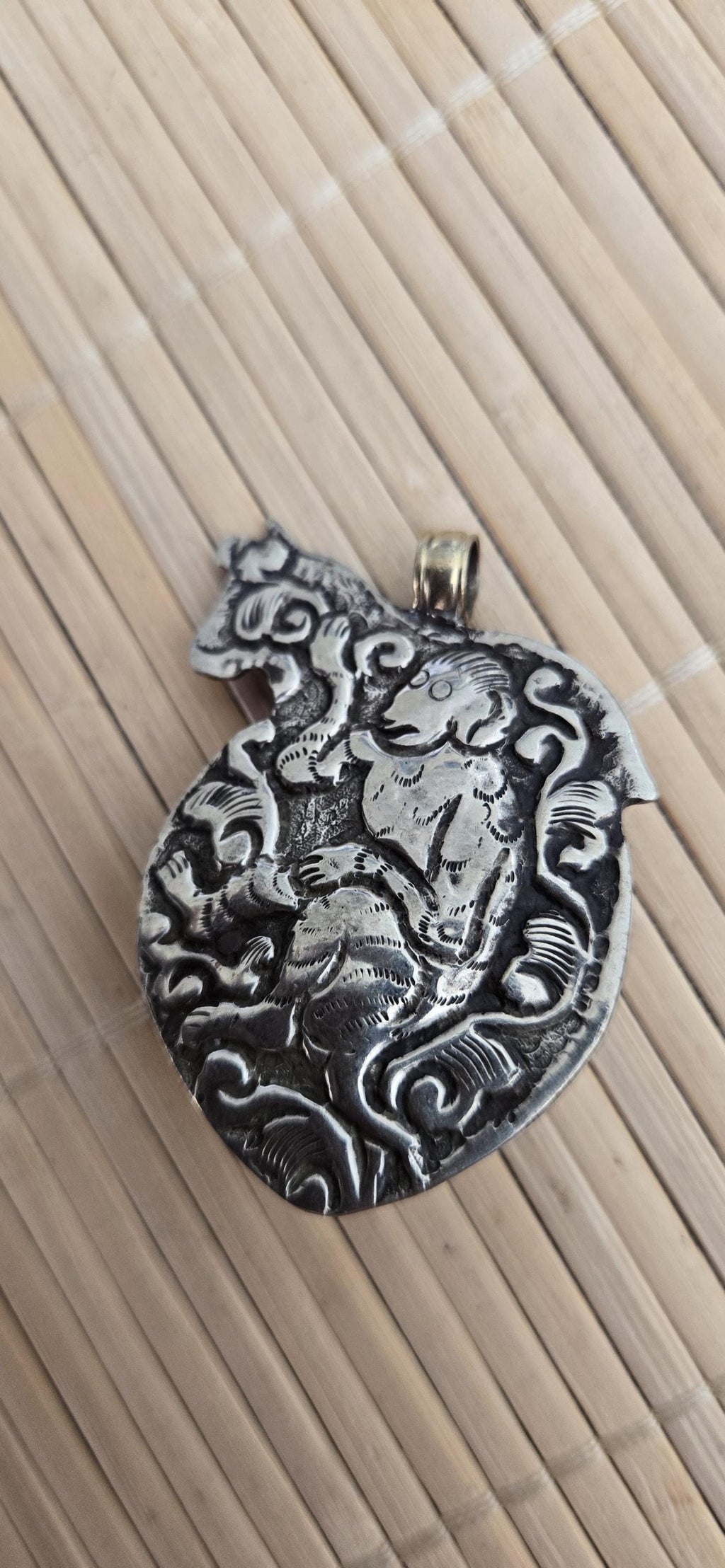 Tibetan silver repousse Horse pendant inlaid with turquoise inlay and reverse side monkey repousse design - PM278B