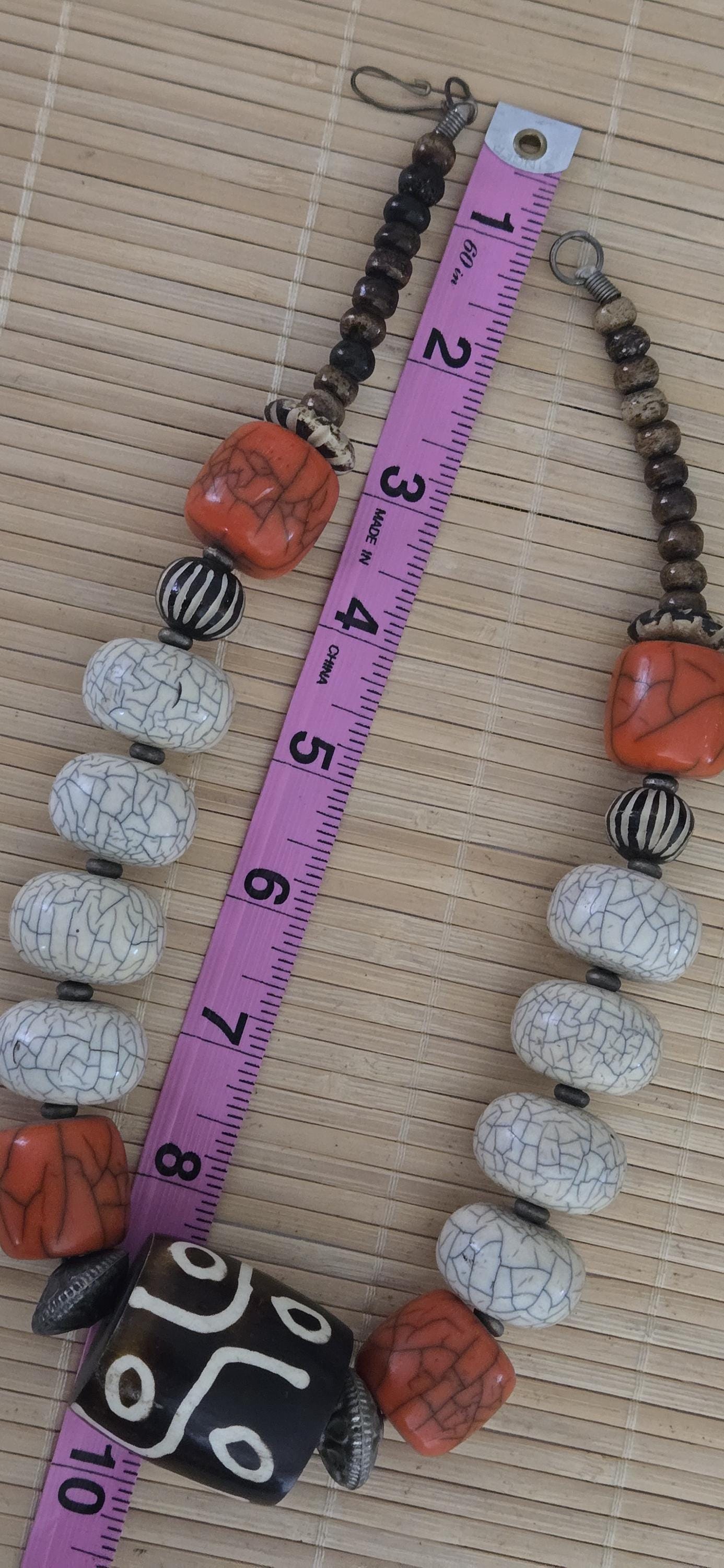 Old Tibetan beads batik bone bead crackle resin beads necklace bold heavy beads strand from Nepal STR004G