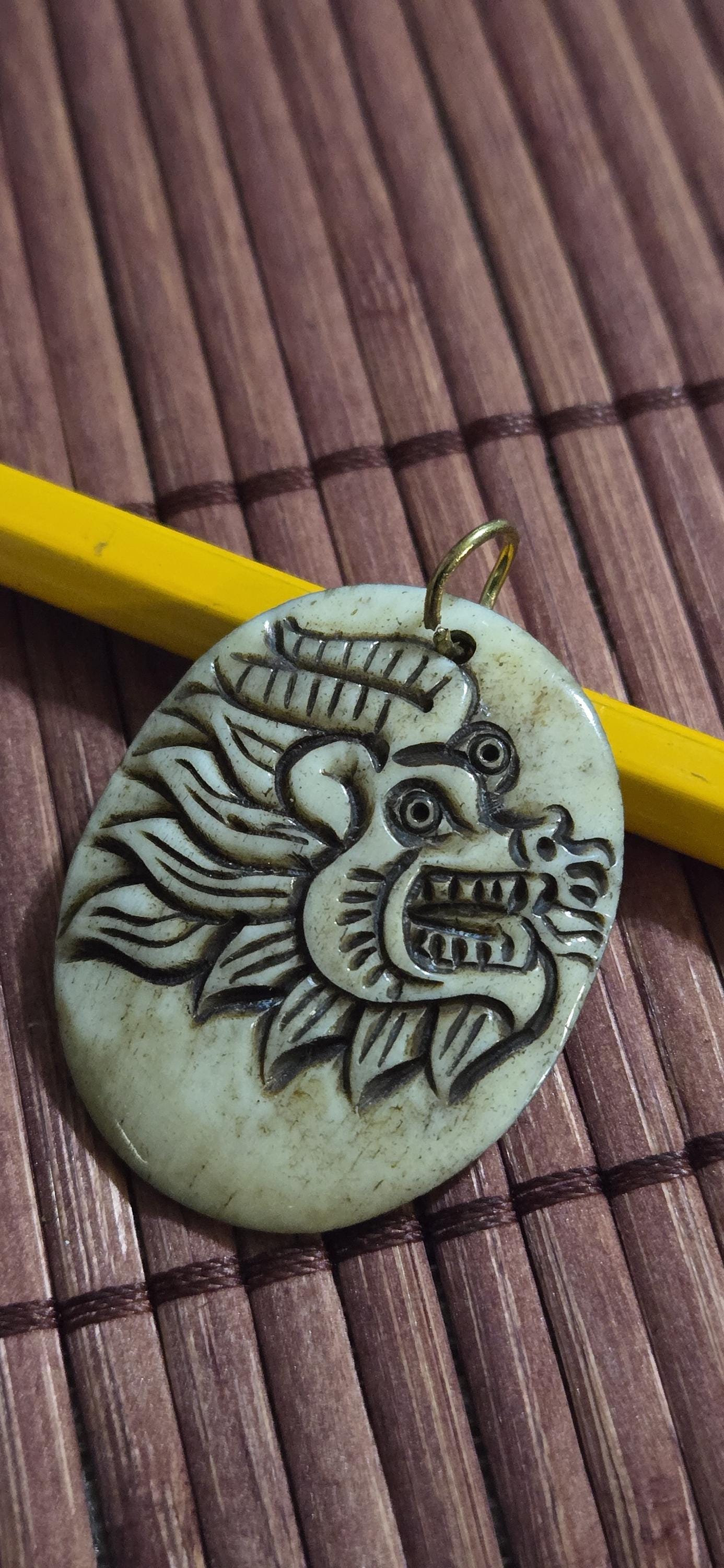 Rustic Tibetan carved Dragon Head cattle Bone Pendant – Jewelryt Making supply, keyring Charm, Bag Charm decor PB055B
