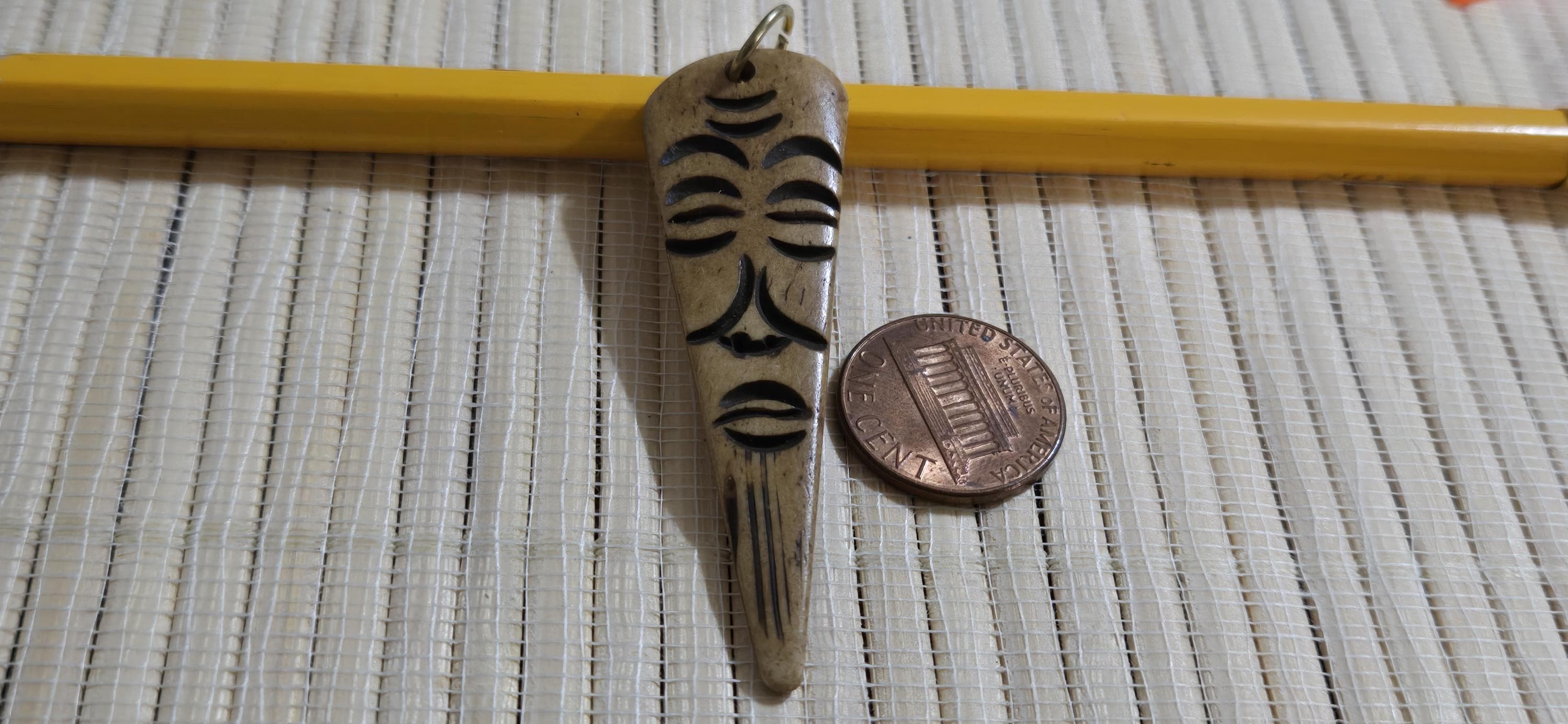 1 pendant - Tribal Face carved cattle bone Pendant – Triangular point face carving from Nepal – PB052C