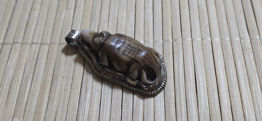 Tibetan Nepal Crocodile alligator Pendant carved recycled cattle Bone | Floral design Backside | Spiritual Nature Symbol PM004J