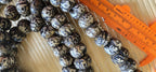 2 Beads-Large size 18 -20 mm Tibetan Om carved old vintage conch chank shell beads Nepal - CH045G