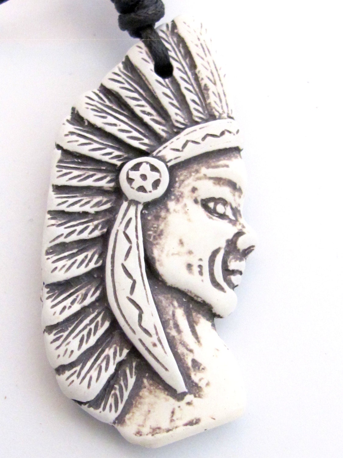 1 Pendant - Large Native Indian chief resin pendant - PB085