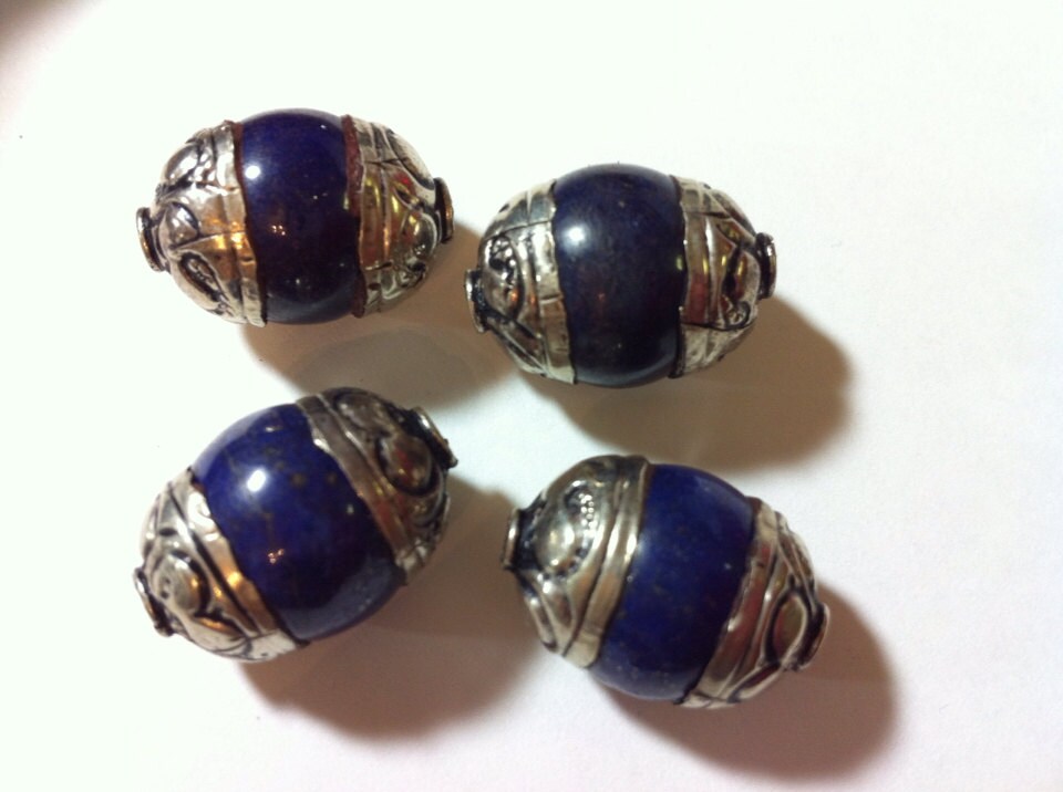 1 BEAD Tibetan capped Lapis Lazuli gemstone bead- 17 - 18 mm long x 13 - 14 mm thick BD154A