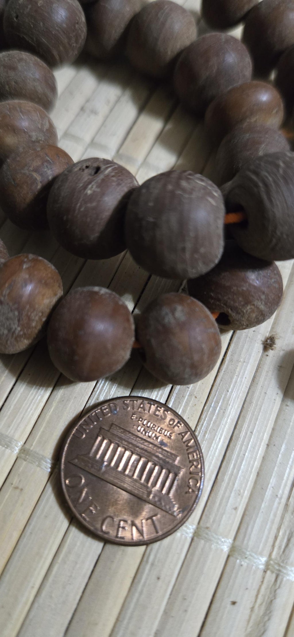 10 Beads - Tibetan old Bodhi seed beads mala making 12 - 14 mm wide -Earthy beads Nepal NB003A