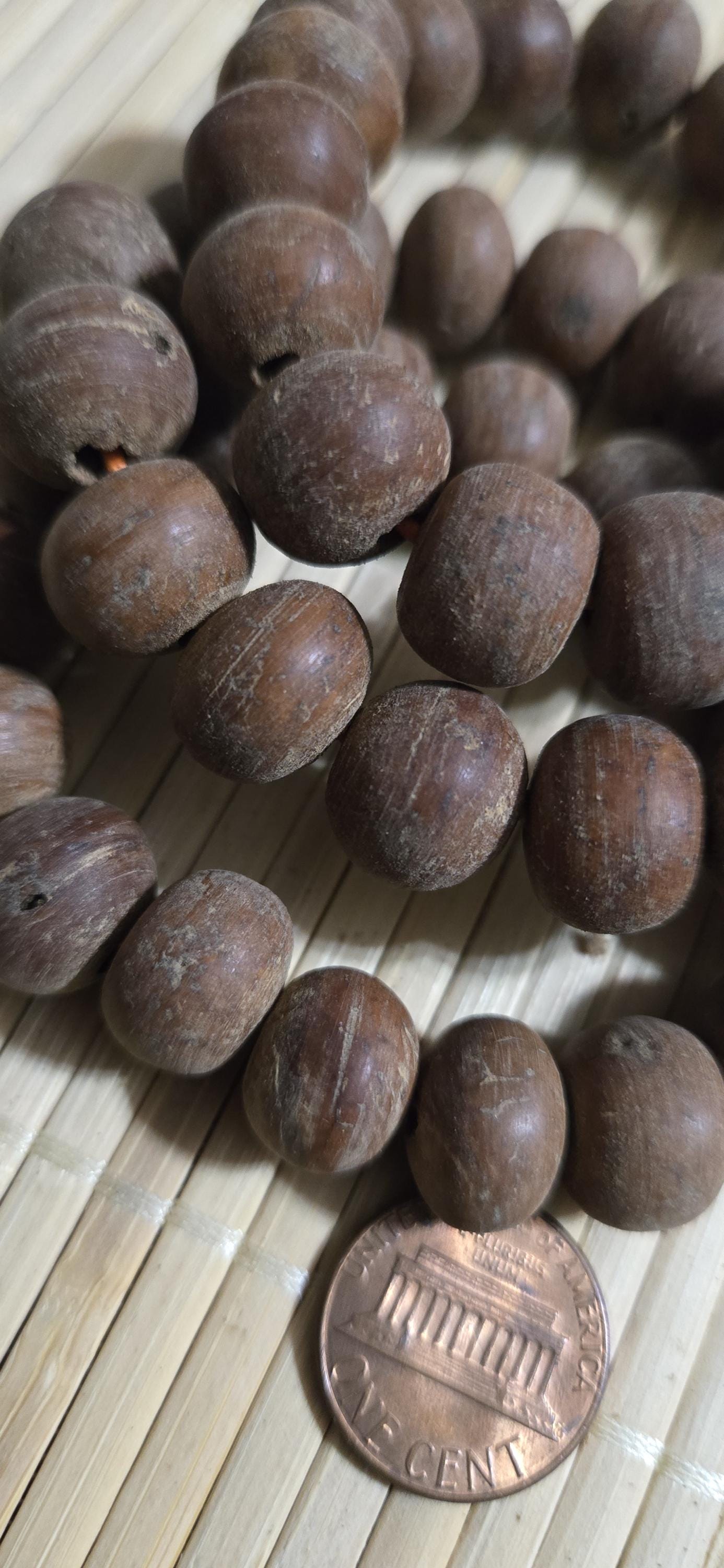 10 Beads - Tibetan old Bodhi seed beads mala making 12 - 14 mm wide -Earthy beads Nepal NB003A