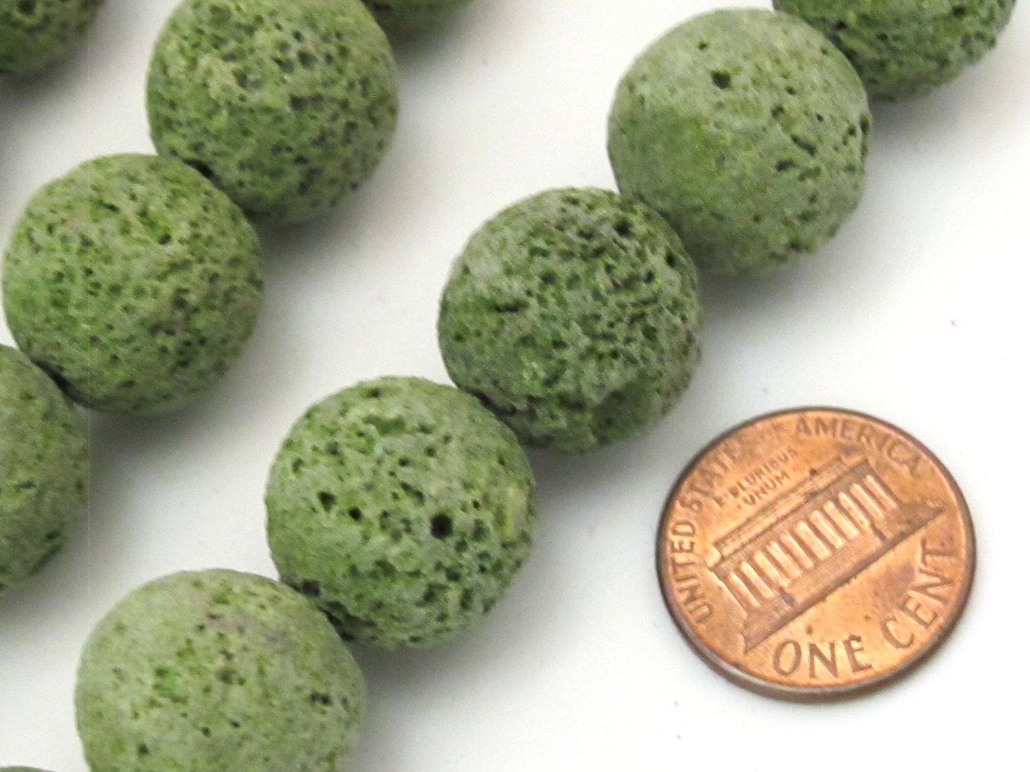 6 Beads - Large Round shape green Lava beads 16 mm - NB125