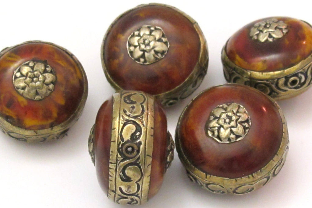 1 BEAD - Reversible Large size Tibetan silver band copal Resin floral pendant bead - BD616A