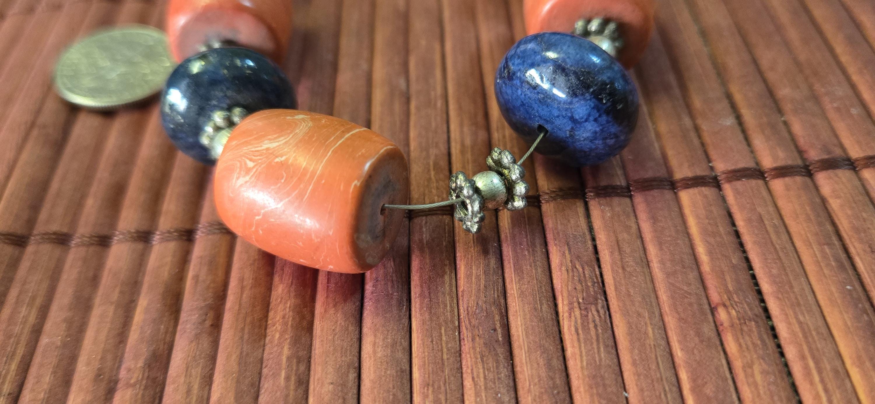 10 Vintage beads ethnic Nepal Tibetan coral and lapis beads - STR001G