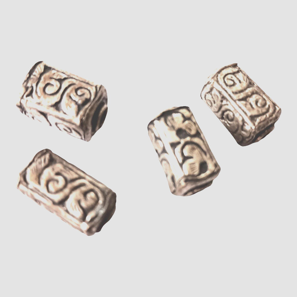 2 Beads - Tibetan antiqued silver finish repousse floral carving rectangle cube shape bead - BD903M
