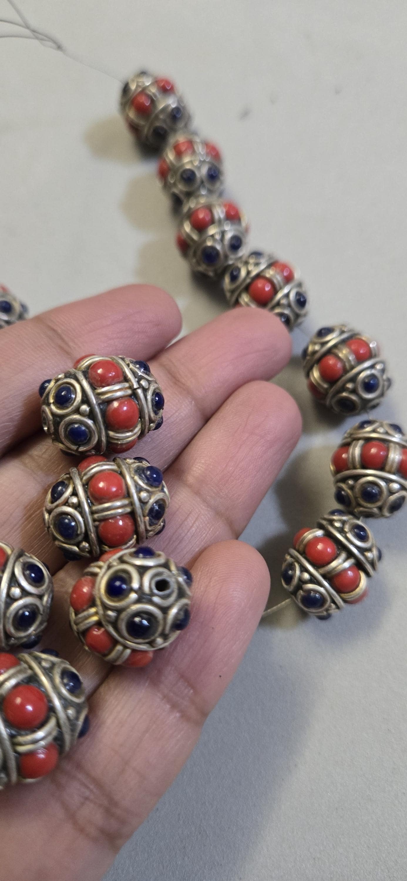4 beads - Ethnic Tibetan nepal brass beads with red blue resin inlays - BD800G