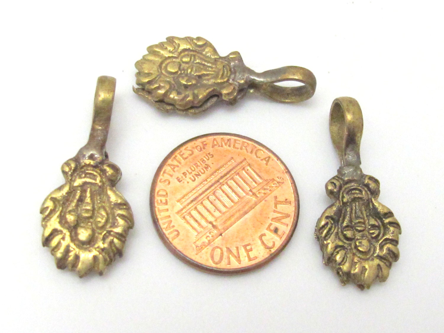 1 counter - Antiqued flames torch design Tibetan Brass mala counter -- GB002A
