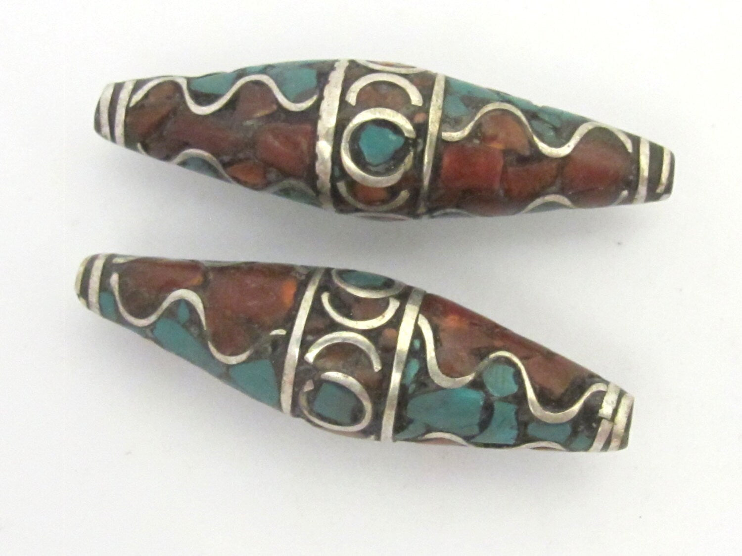 1 BEAD - Long bicone shape nepalese brass beads with wavy design turquoise and inlay - BD632A