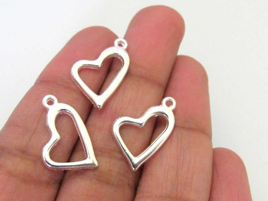 8 Heart shape charms silver tone 17 mm x 17 mm - CM087