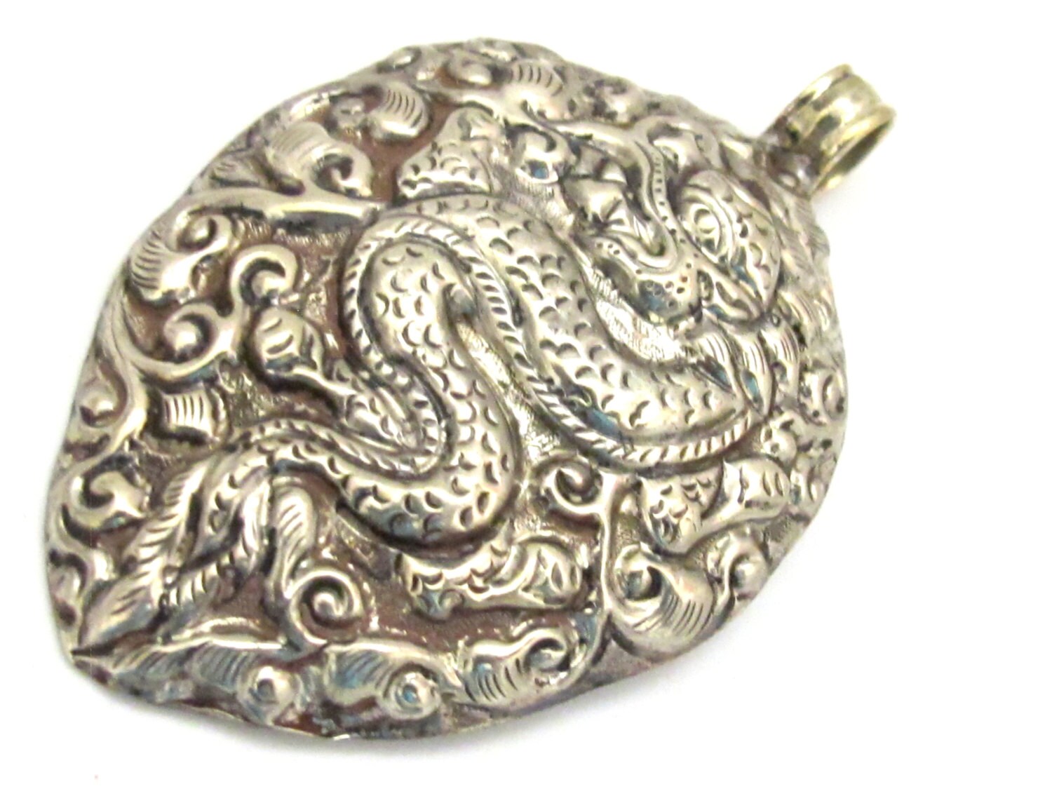 Tibetan silver repousse Dragon pendant with reverse side long dragon tail and head repousse - PM270D