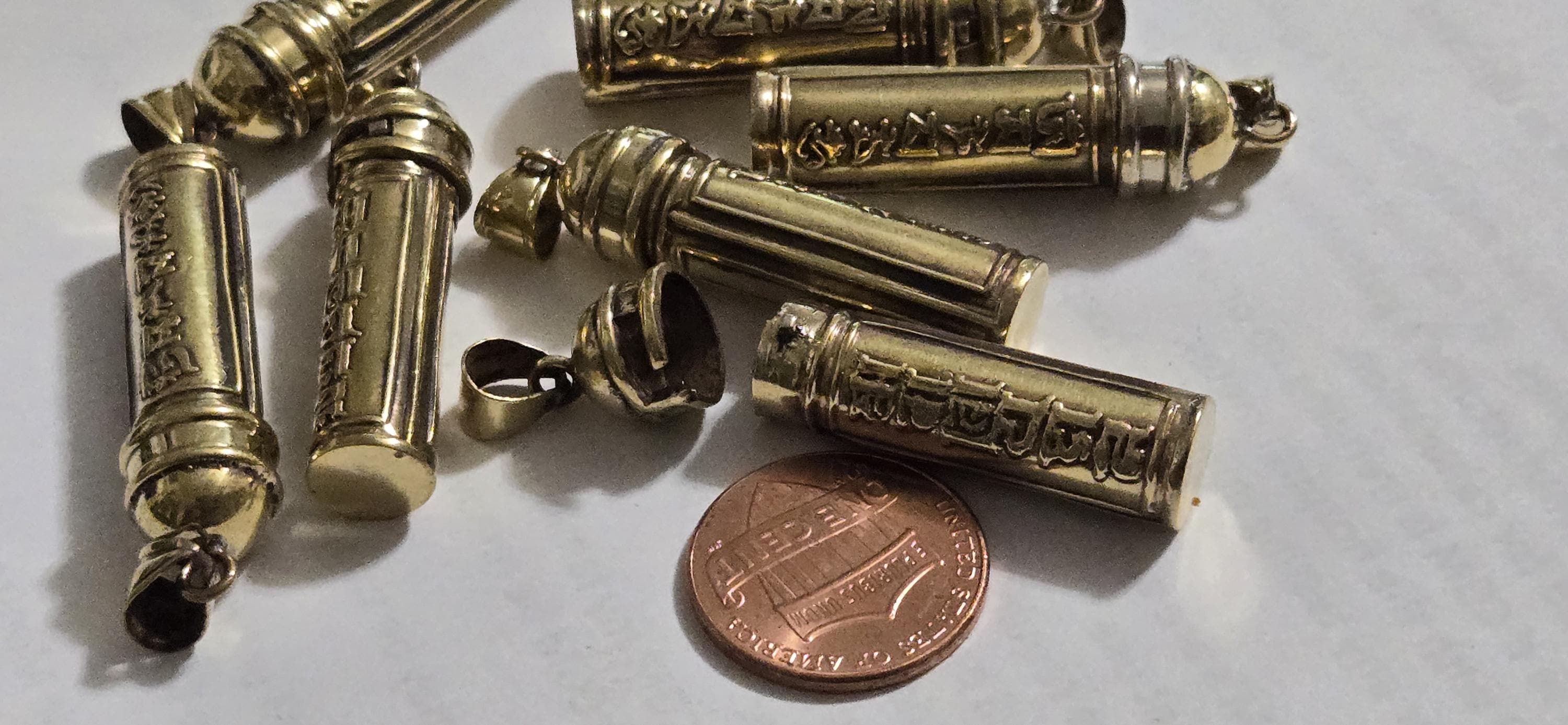 1 Pendant - Tibetan om mantra brass finish small size ghau bottle amulet prayer box pendant from Nepal - PM402A