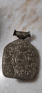Tibetan silver Maroon red Vajrapani Buddha pendant with double fish symbol and reverse floral repousse - PM346B