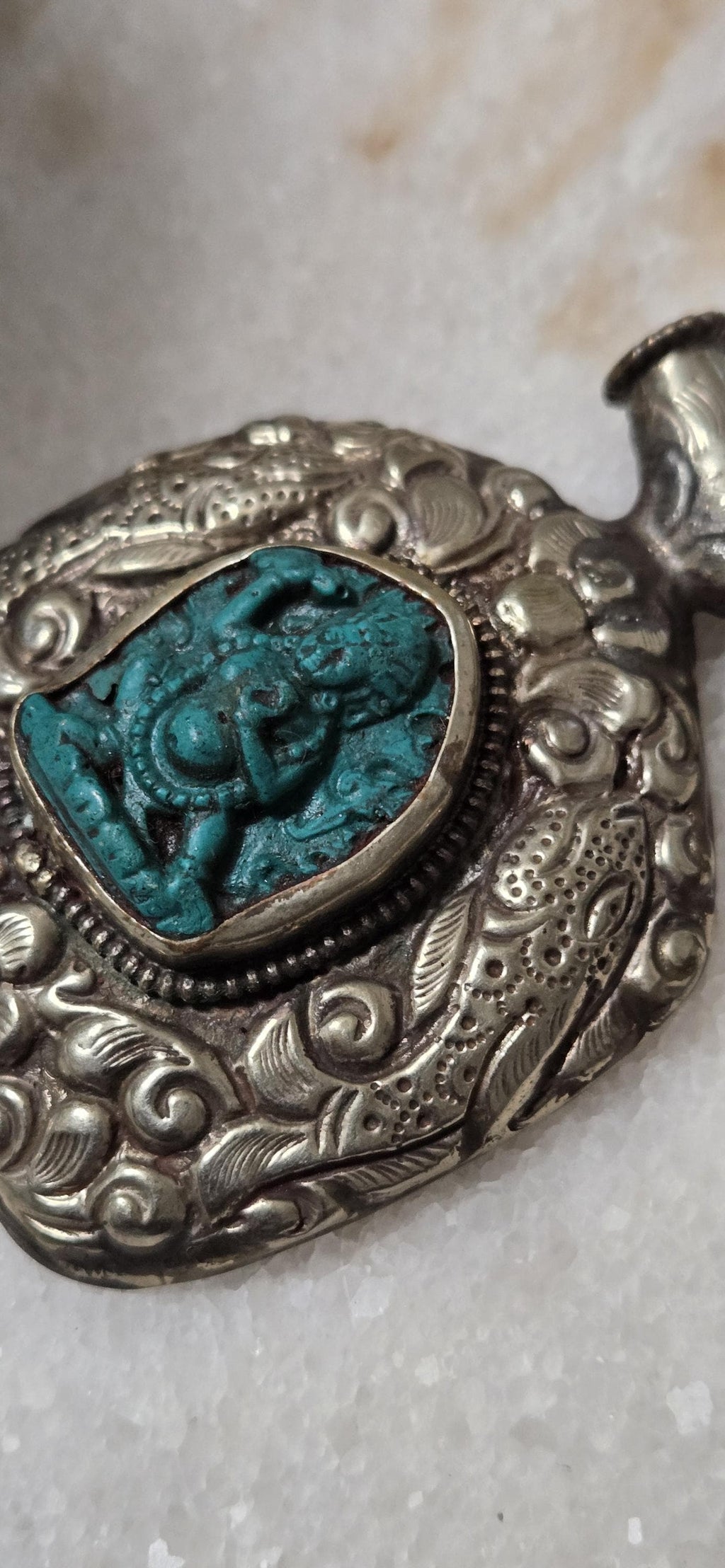 Tibetan antiqued silver finish green Vajrapani Buddha pendant with double fish symbol and reverse floral repousse - PM346C