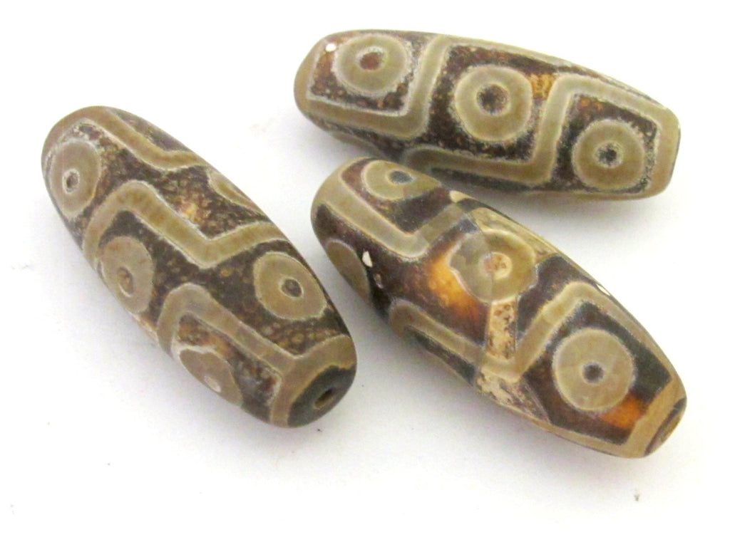 1 Bead - Long Tibetan etched agate dzi design 9 eye bead - 1 bead - GM175A