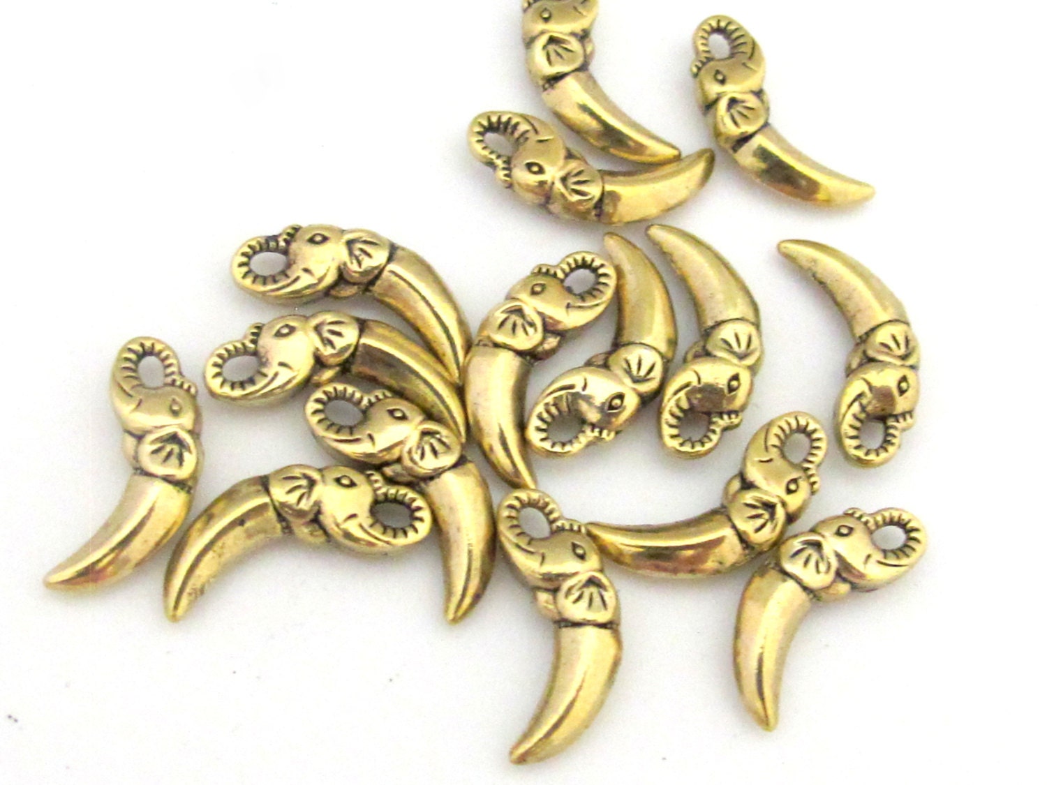 8 Elephant shape small size brass gold tone charms 18 mm x 7 mm - CM095