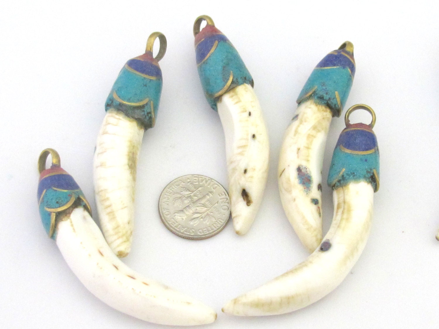 1 Pendant - Tibetan Naga Conch shell pendant with turquoise lapis inlay - PM305