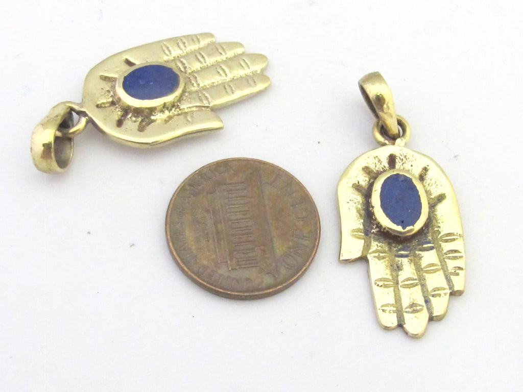 1 Pendant - Small size Tibetan Buddha hand pendant with lapis inlay - PM296B