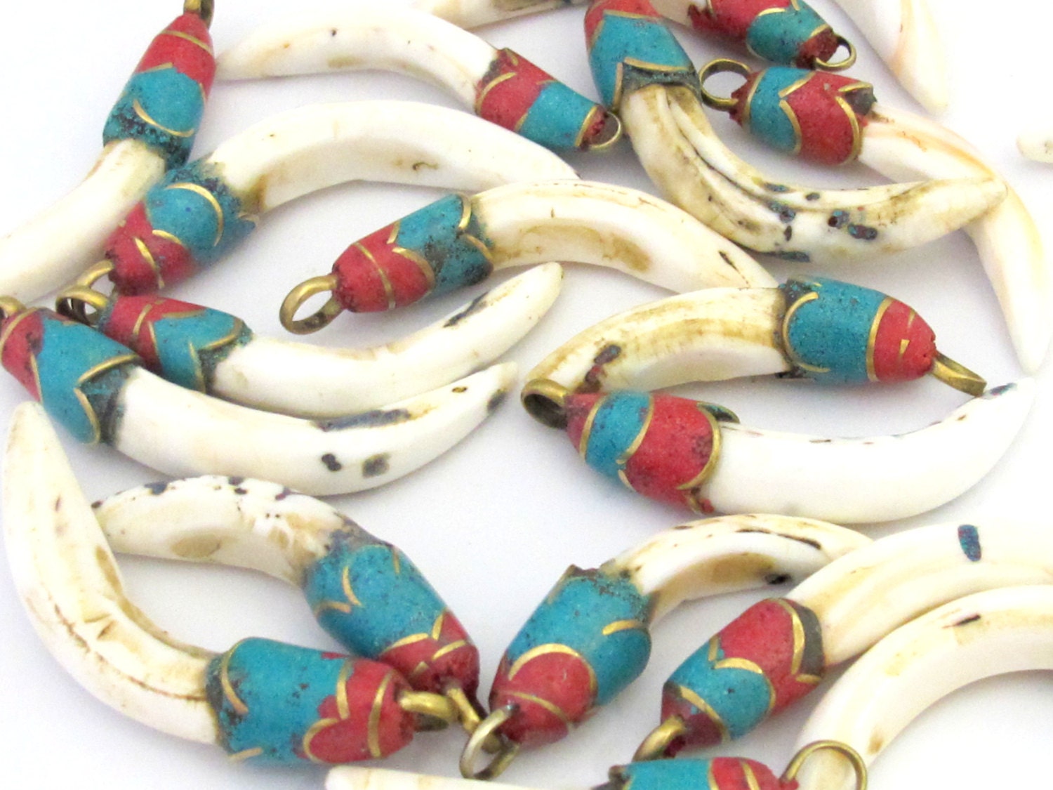 1 Pendant - Tibetan Naga conch shell pendant with turquoise lapis inlay shape - PM304