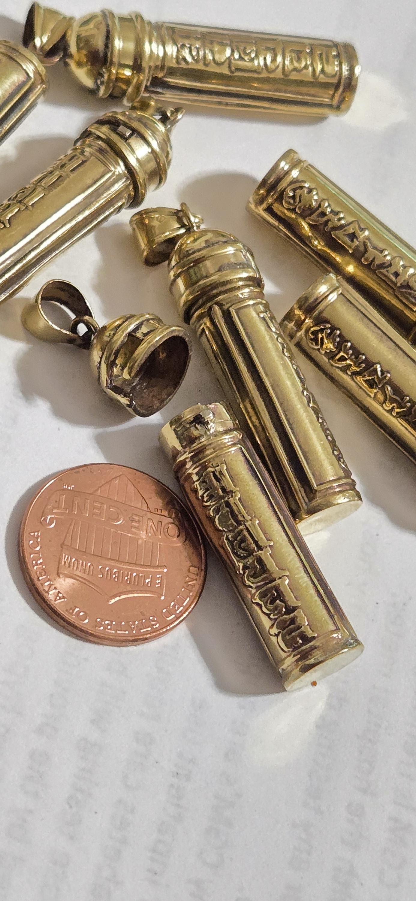 1 Pendant - Tibetan om mantra brass finish small size ghau bottle amulet prayer box pendant from Nepal - PM402A