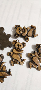 Bear design carved recycled cattlel bone Pendant Jewelry making charms supplies bad charms decor - PB047A