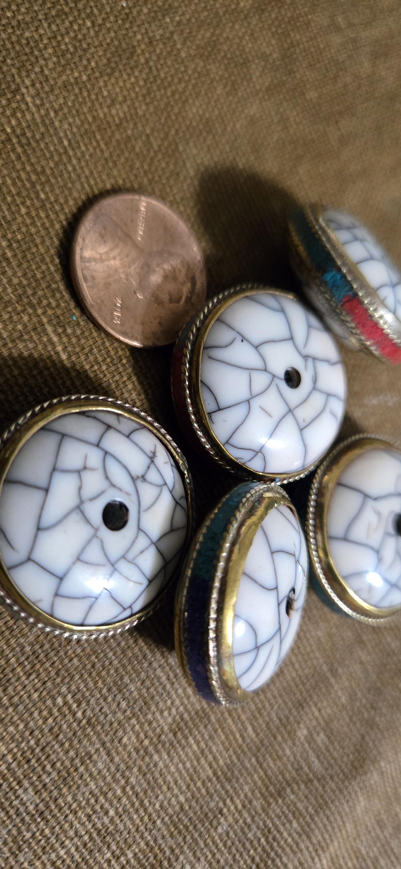 1 BEAD - Reversible Tibetan Donut Disc Bead, White creamish Crackle Resin - mix inlays turquoise, coral or lapis with Brass Inlay BD519H
