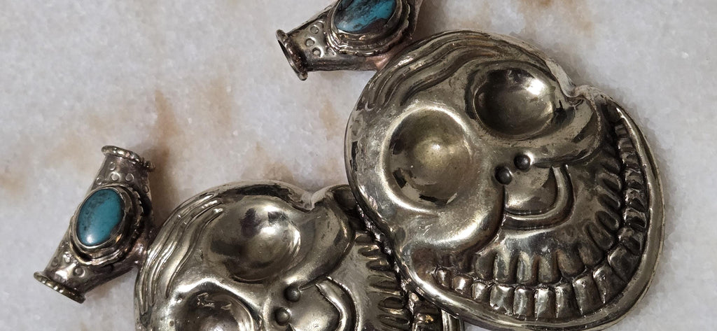 1 Large Tibetan Laughing Skull Pendant with Turquoise Inlay – Nepal Buddhist Amulet, Ethnic Tribal Jewelry Supply PM347B