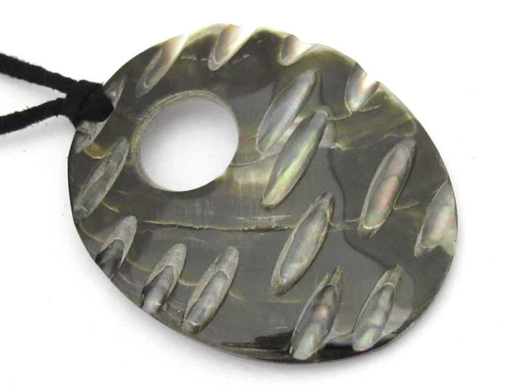 Large oval donut shape Abalone shell pendant - PM307B