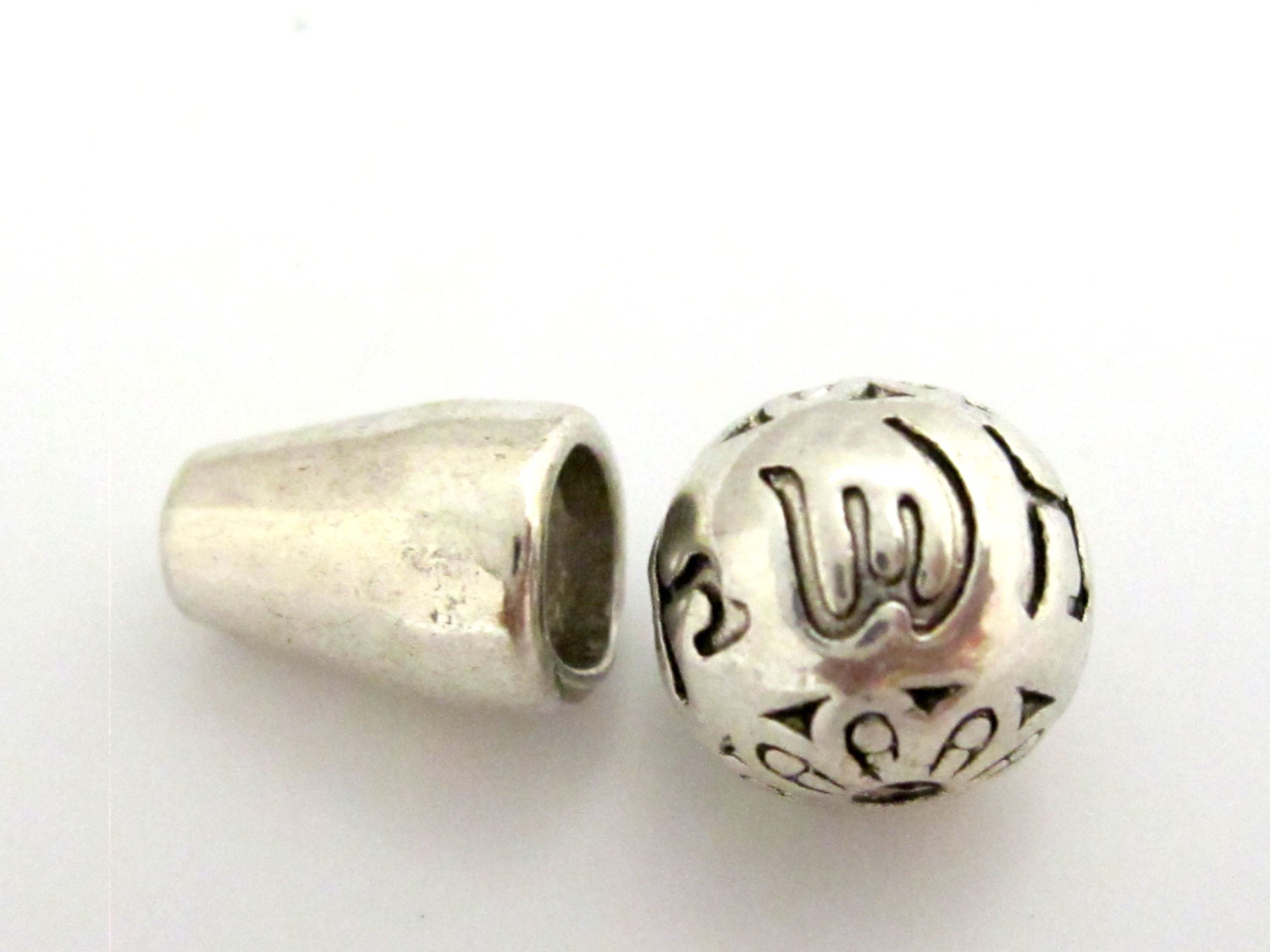 1 Guru bead set - Tibetan silver 3 hole Om mantra 10 mm Guru Bead with Om mantra column bead - GB017