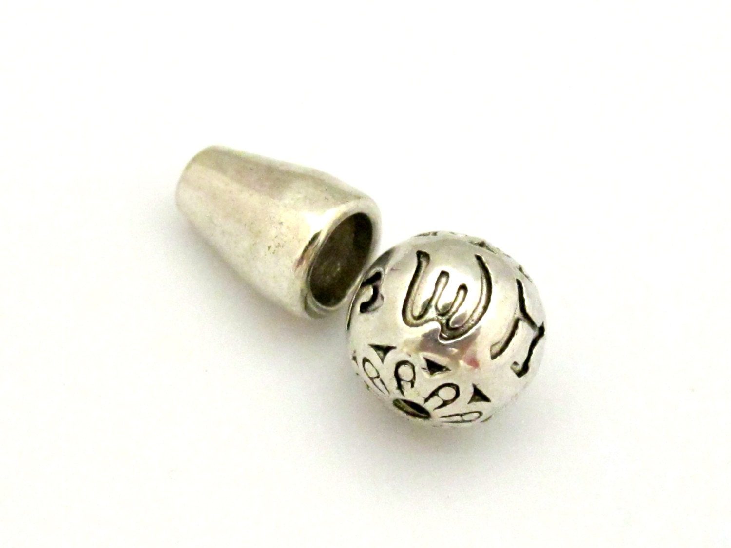 1 Guru bead set - Tibetan silver 3 hole Om mantra 10 mm Guru Bead with Om mantra column bead - GB017
