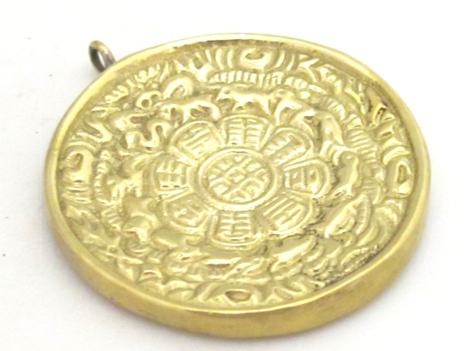 1 Pendant - Reversible solid brass Tibetan calendar pendant with reverse side Buddha eye and double dorje design inlaid with - PM310