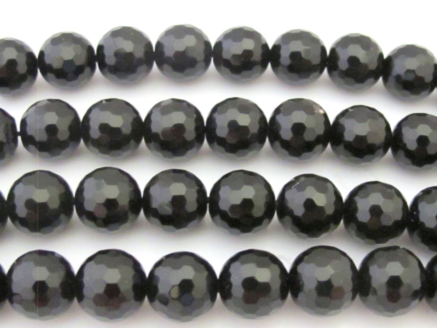 10 Beads - Faceted black onyx 10 mm size round beads - GM341
