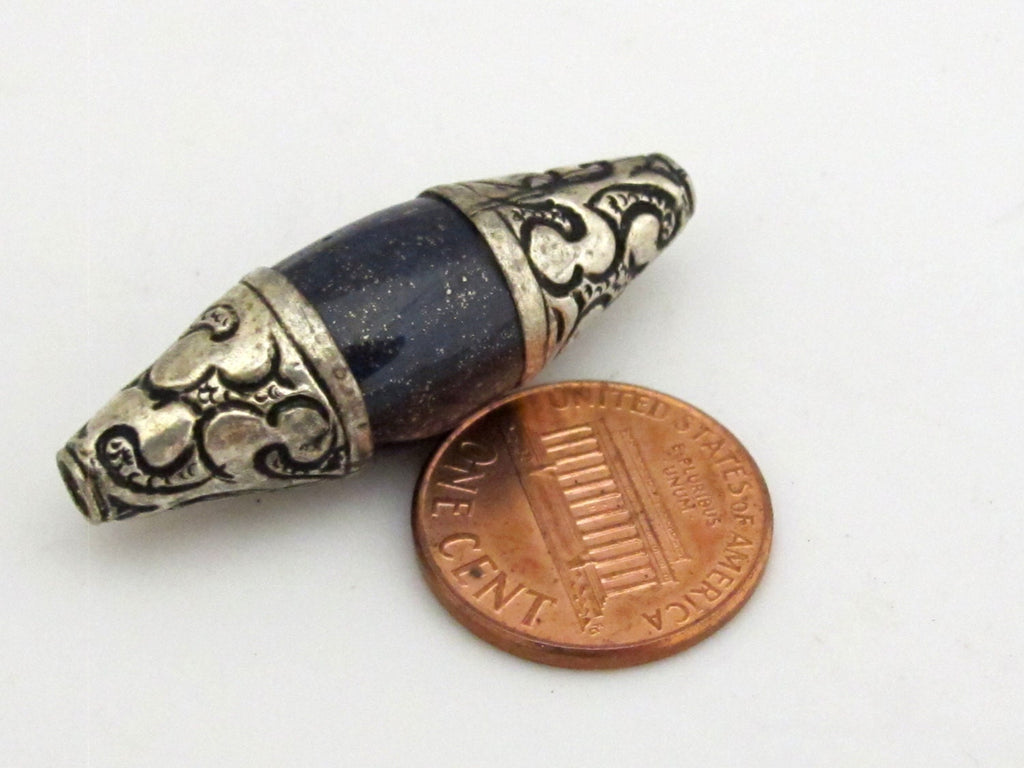 1 BEAD - Tibetan silver capped Lapis Lazuli gemstone bead from Nepal - BD694