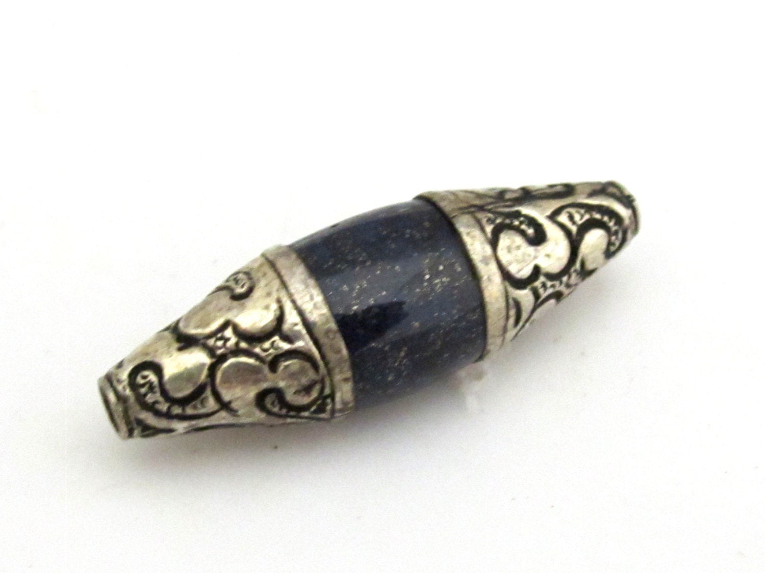 1 BEAD - Tibetan silver capped Lapis Lazuli gemstone bead from Nepal - BD694
