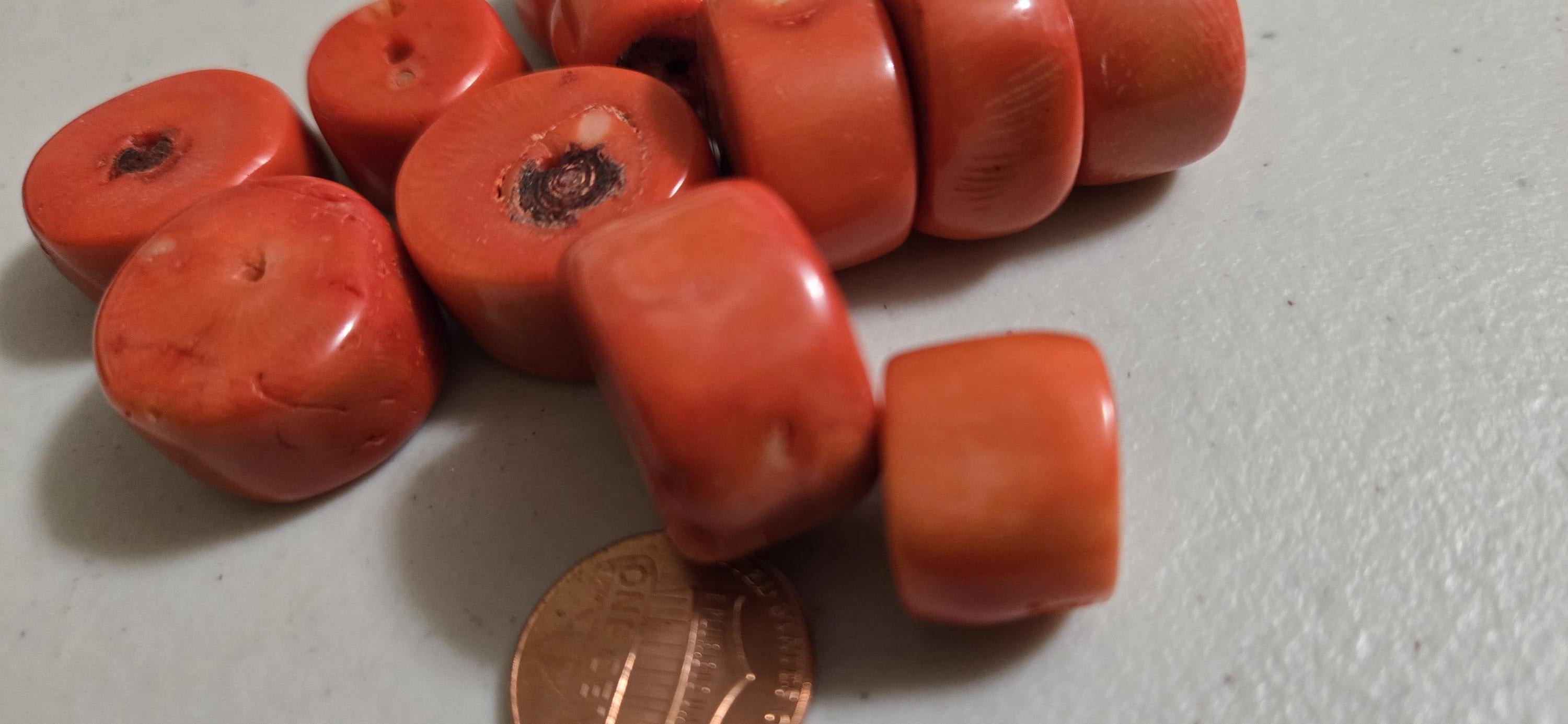 4 Beads - Salmon orange color vintage bamboo coral beads - GM034A