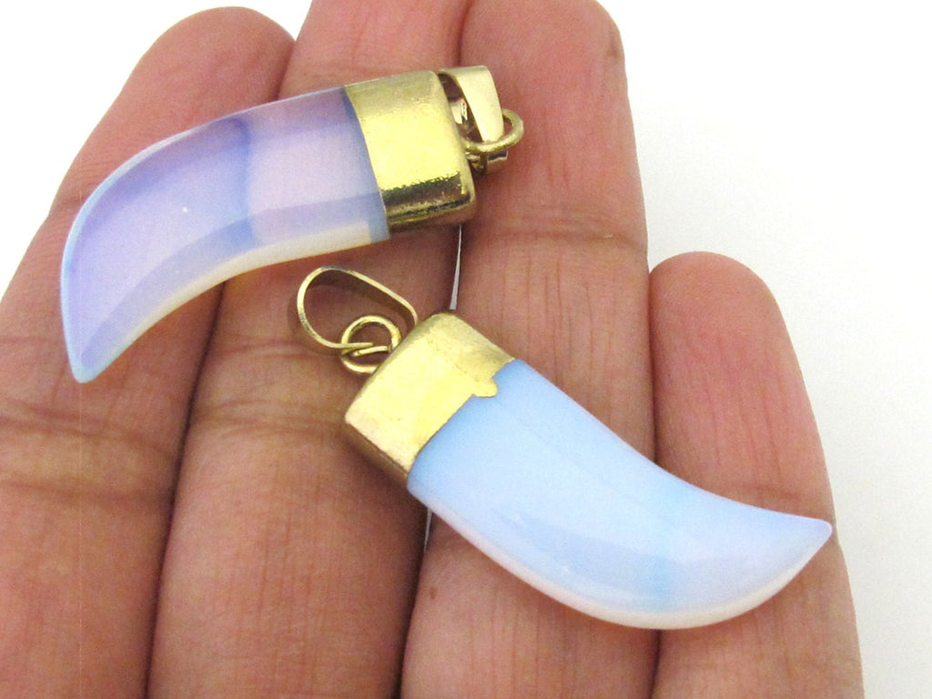 1 Pendant - Opalite milky white horn pendant with golden bail - PM324A