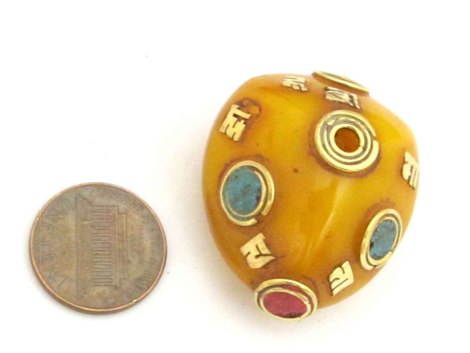 1 Bead - Beautiful reversible Tibetan copal resin beads with brass Om mantra and turquoise inlay - BD721